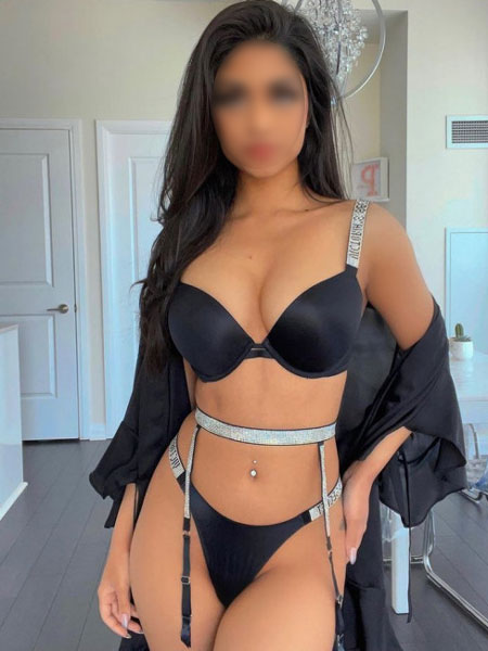 Incall Escorts in Ambassador